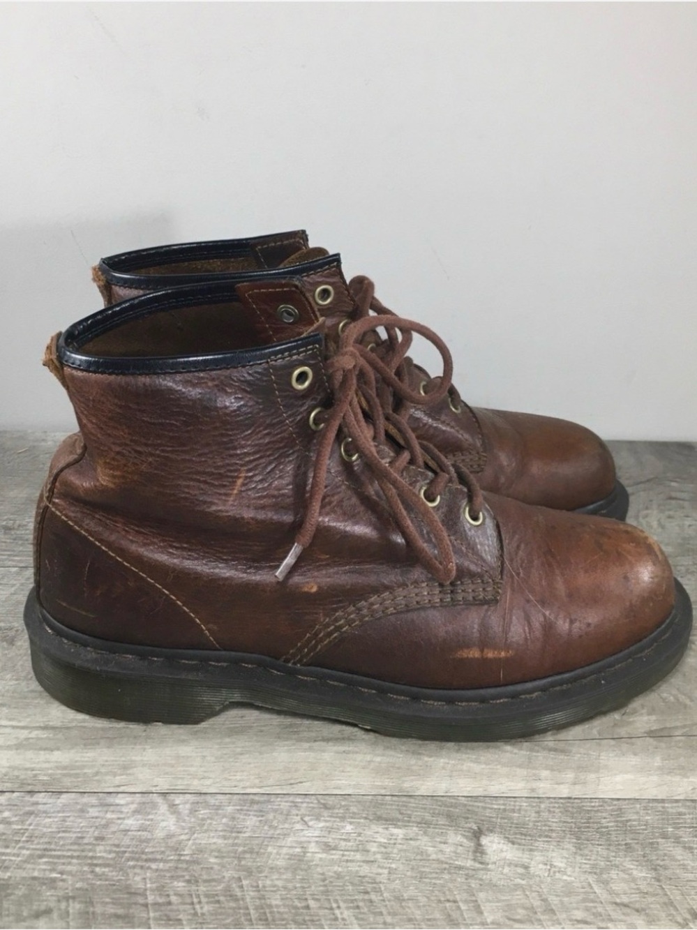Doc Dr. Martens 101 Harvest Brown Leather Lace Up Mens Combat Work Boots Size 10